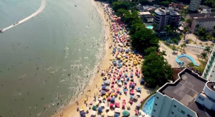 Apartamento Dona Frida Prainha Com Wifi Pe Na Areia 卡拉瓜塔图巴 外观 照片
